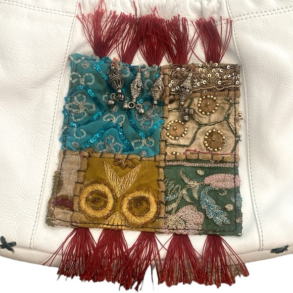 Ditmo White Leather Embroidered Tassel Fringe Shoulder Bag - Picture 3 of 15